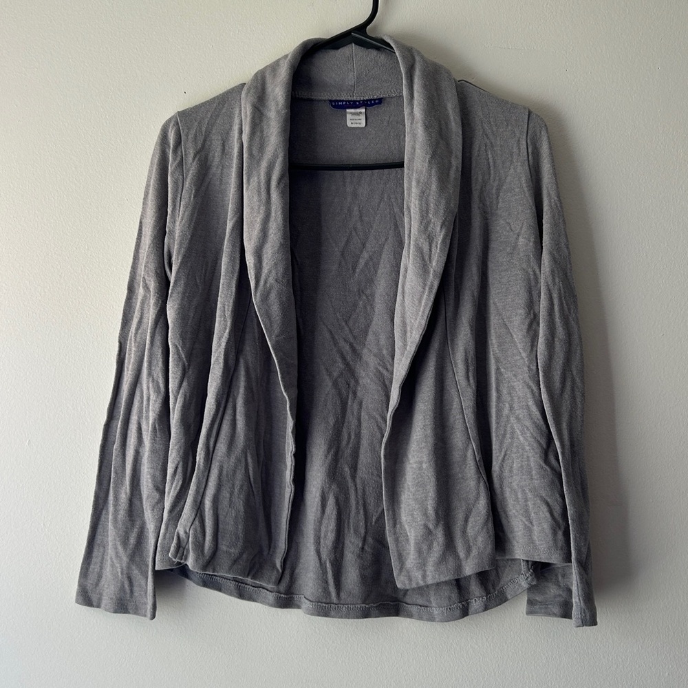 Simply Styled Light Gray Cardigan